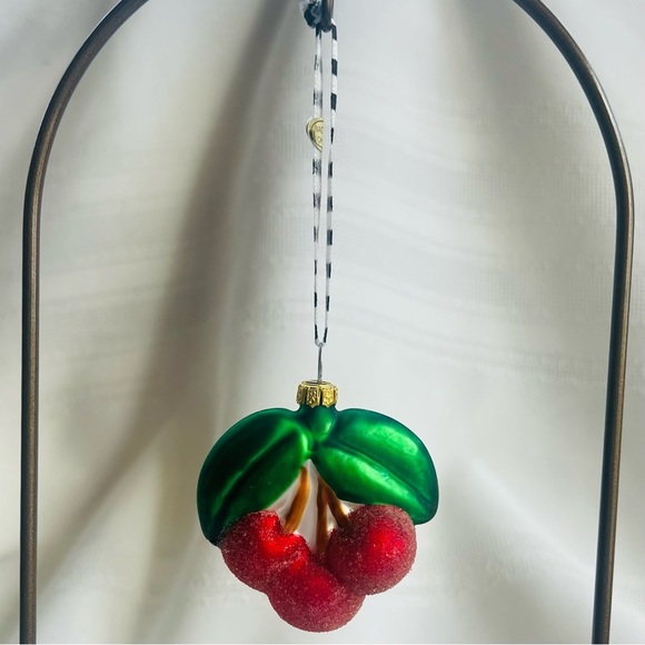 Christmas Ornament Mary Engelbreit Blown Glass Cherries EUC VTG‎ Signed - Picture 2 of 7